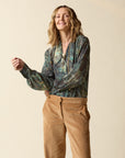 Loose Collar Shirt