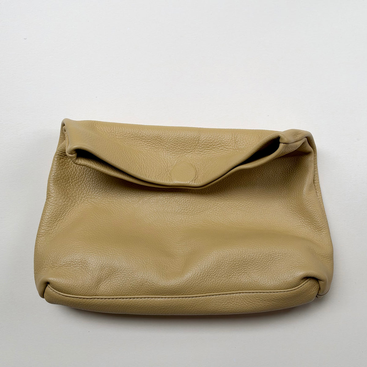 The Pouch Dijon