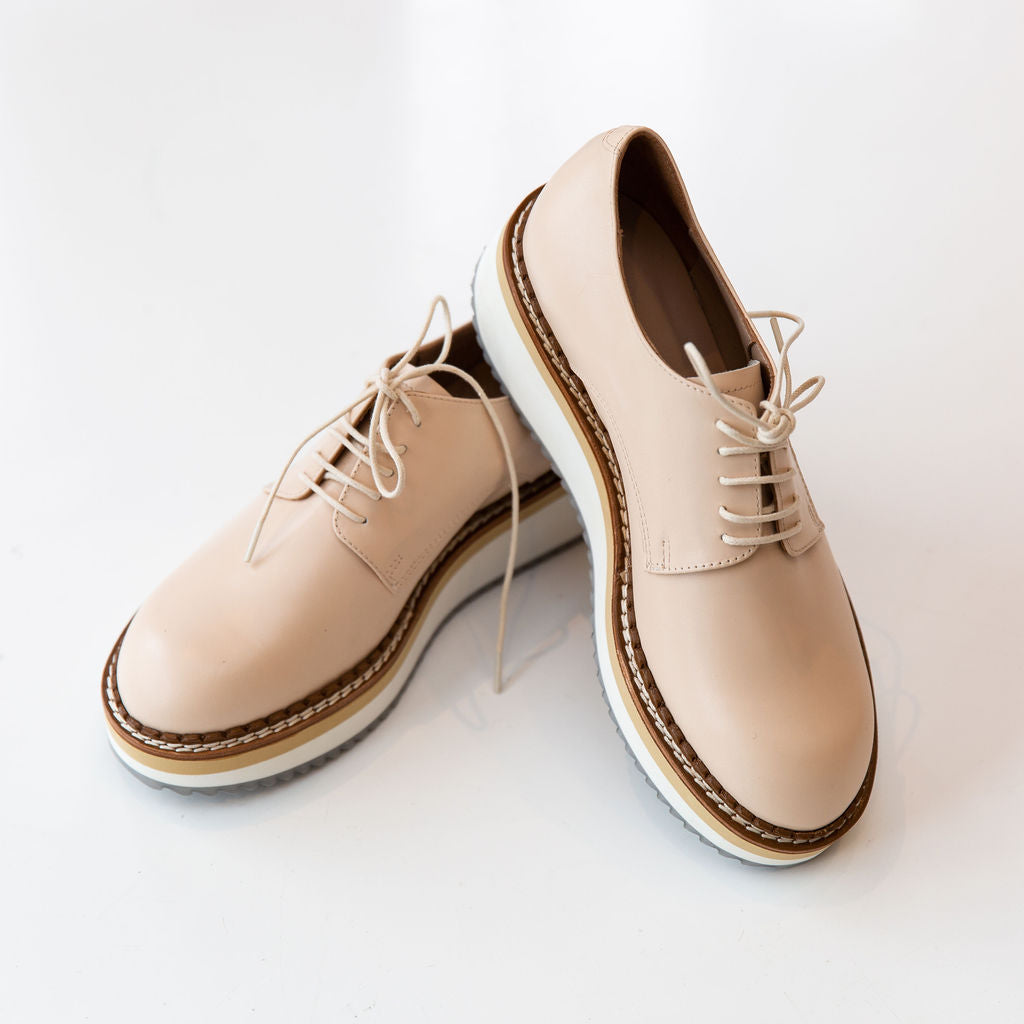 FLATIRON Leather Derby